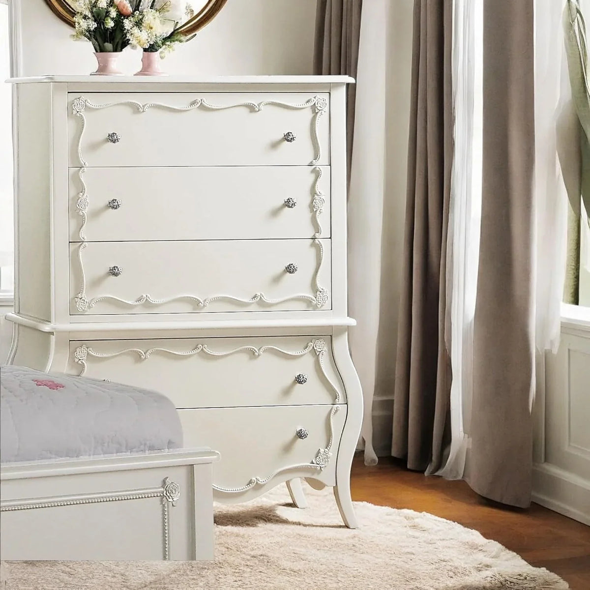Jewelry closet, pearl white