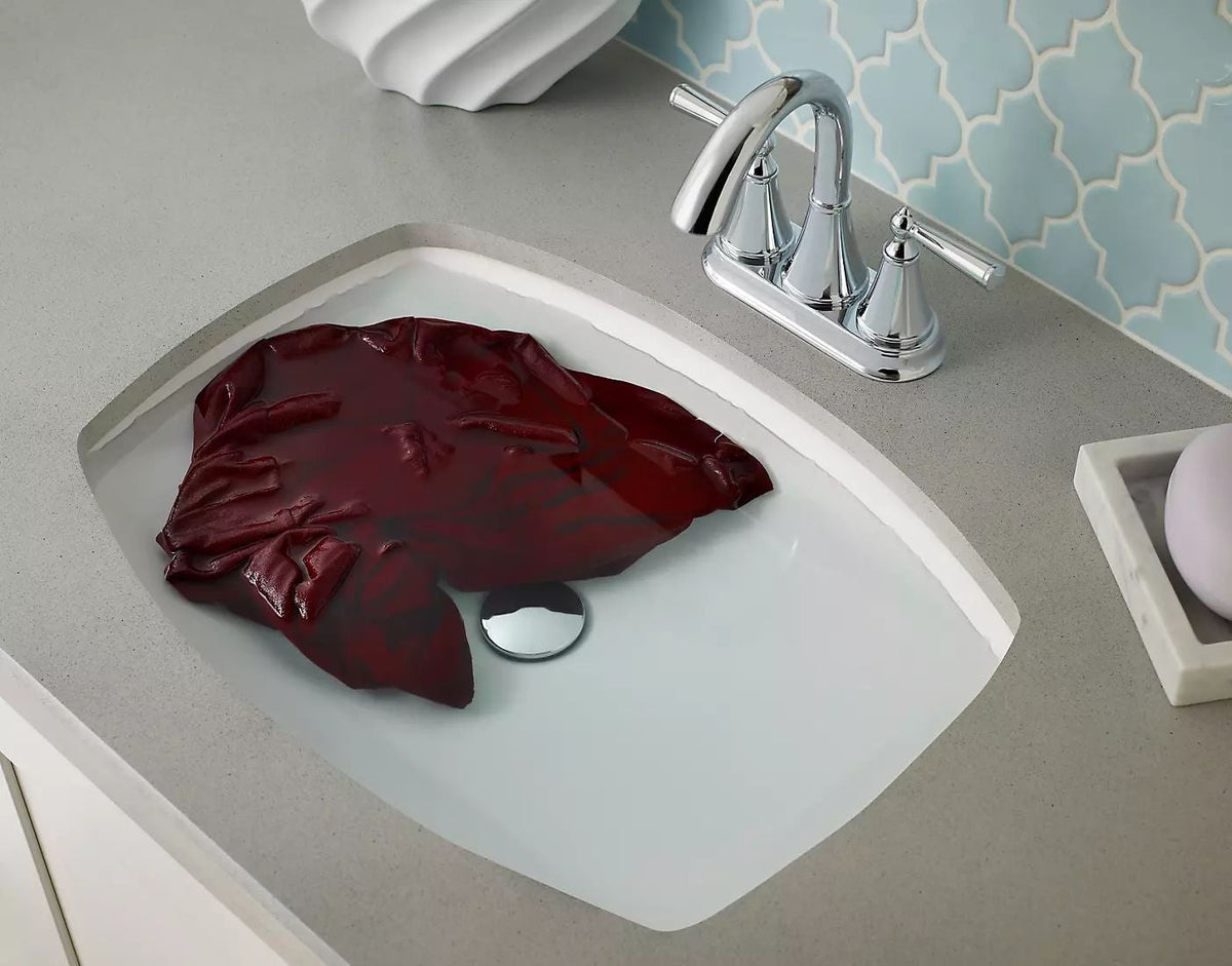 Matlock Single Handle High Arc Single Hole 4-in Centreset Bathroom Sink Faucet, Push & Seal Drain, Matte Black