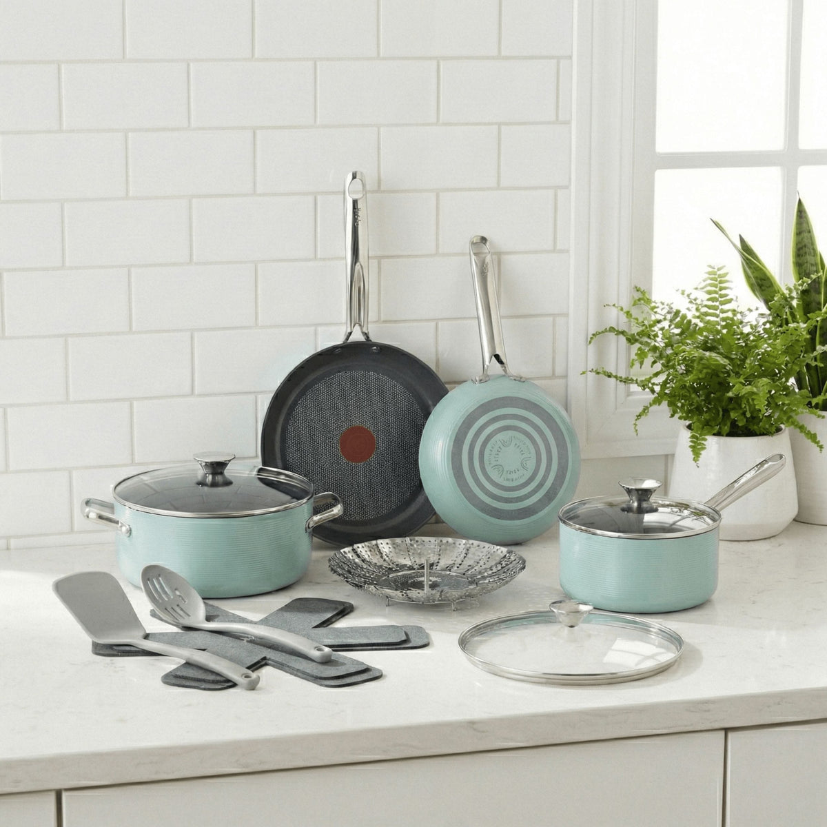 Ceramic Inspire Non-Stick Cookware Set, Dishwasher & Oven Safe, Mint, 12-pc
